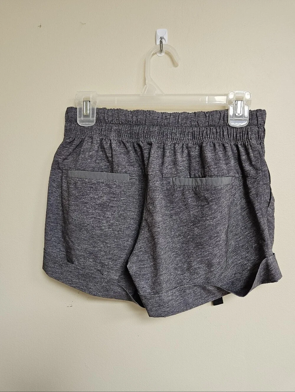 Lululemon Spring Break Away Short II Heathered Texture Printed Grey Deep Coal 6